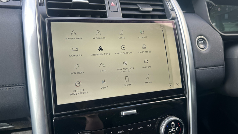 Land Rover Discovery 3.0 D300 S 5dr Auto Diesel Station Wagon